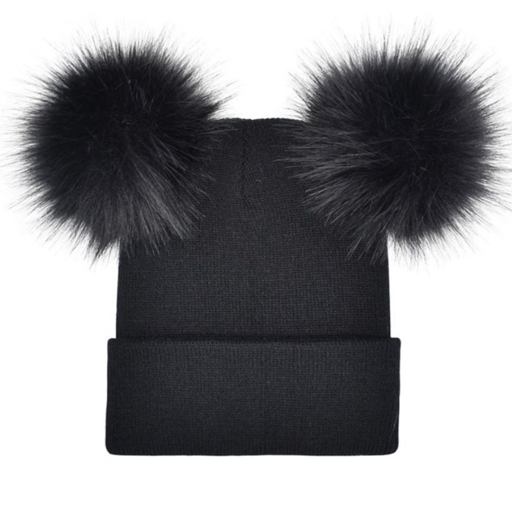 Pom Pom Beanie